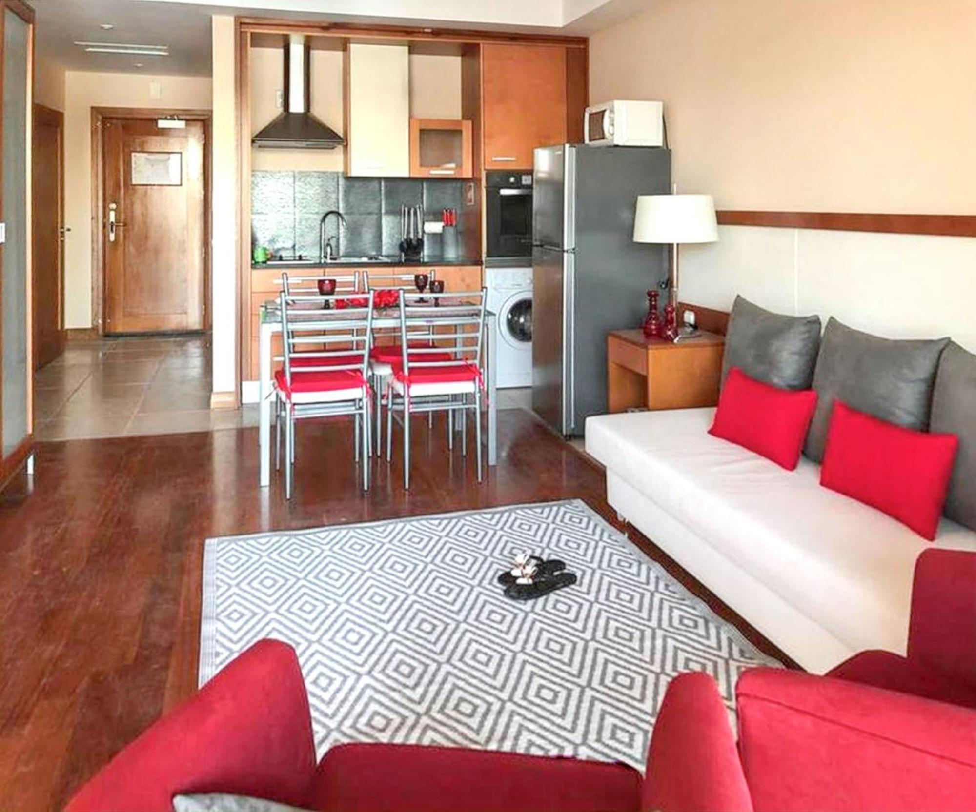 Charming Apartment In Estombar With Private Pool. ภายนอก รูปภาพ