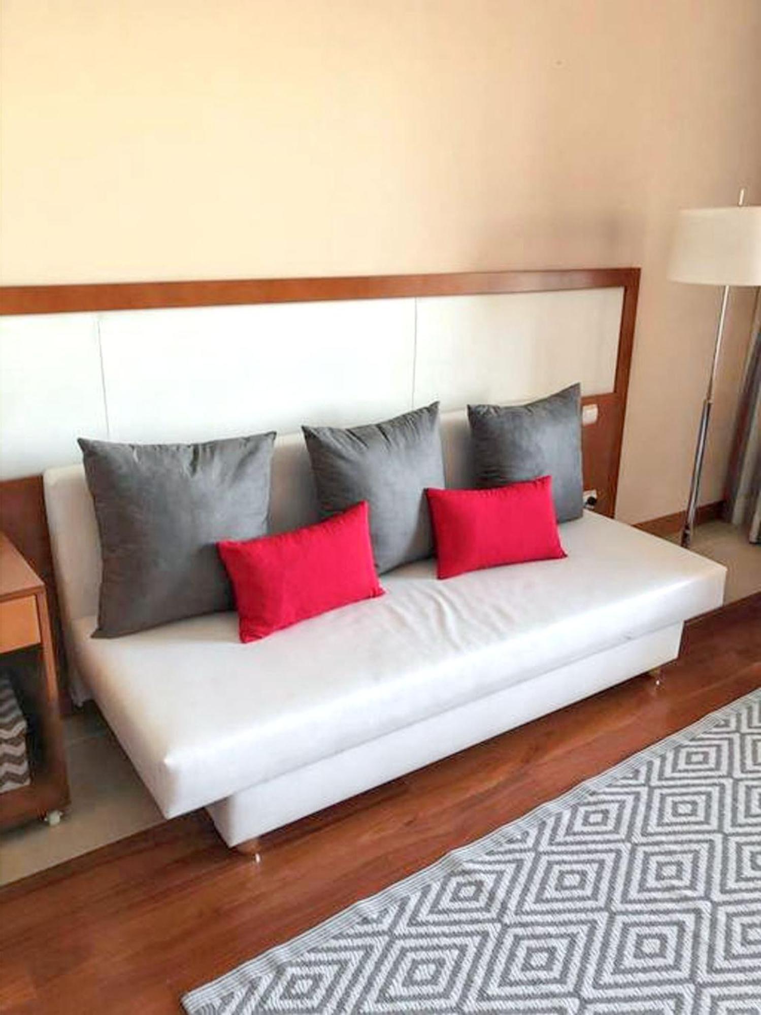 Charming Apartment In Estombar With Private Pool. ภายนอก รูปภาพ
